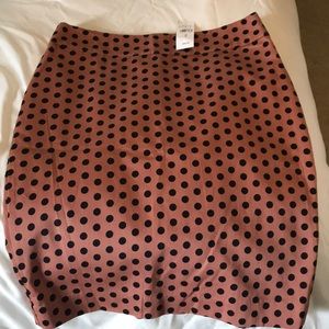 NEW polka dot skirt-loft